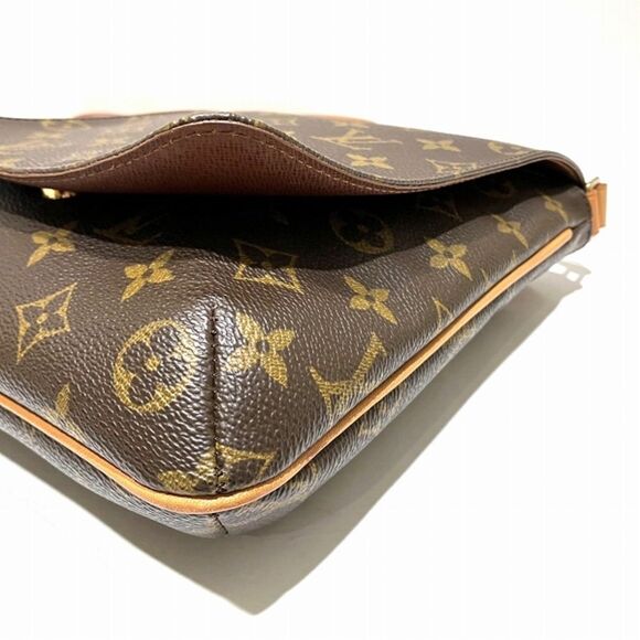 Louis Vuitton Monogram Musette Salsa Shoulder Bag - Picture 4 of 8